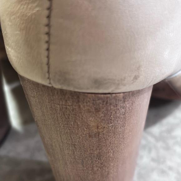 10 Crosby Derek Lam Men's Beige Loafers - Picture 8 of 8